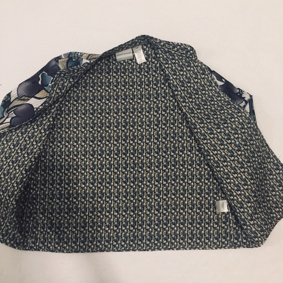 Cool Floral Print Quilted Double Sided Open Front Jacket - Picture 5 of 6